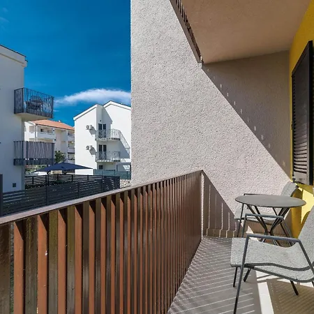 With Parking Space Nska, Krk - 27654 Διαμέρισμα