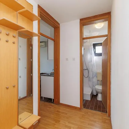 With Parking Space Nska, Krk - 27654 Διαμέρισμα