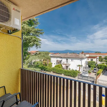 With Parking Space Nska, Krk - 27654 Διαμέρισμα *