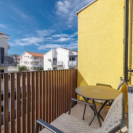 With Parking Space Nska, Krk - 27654 Διαμέρισμα Malinska